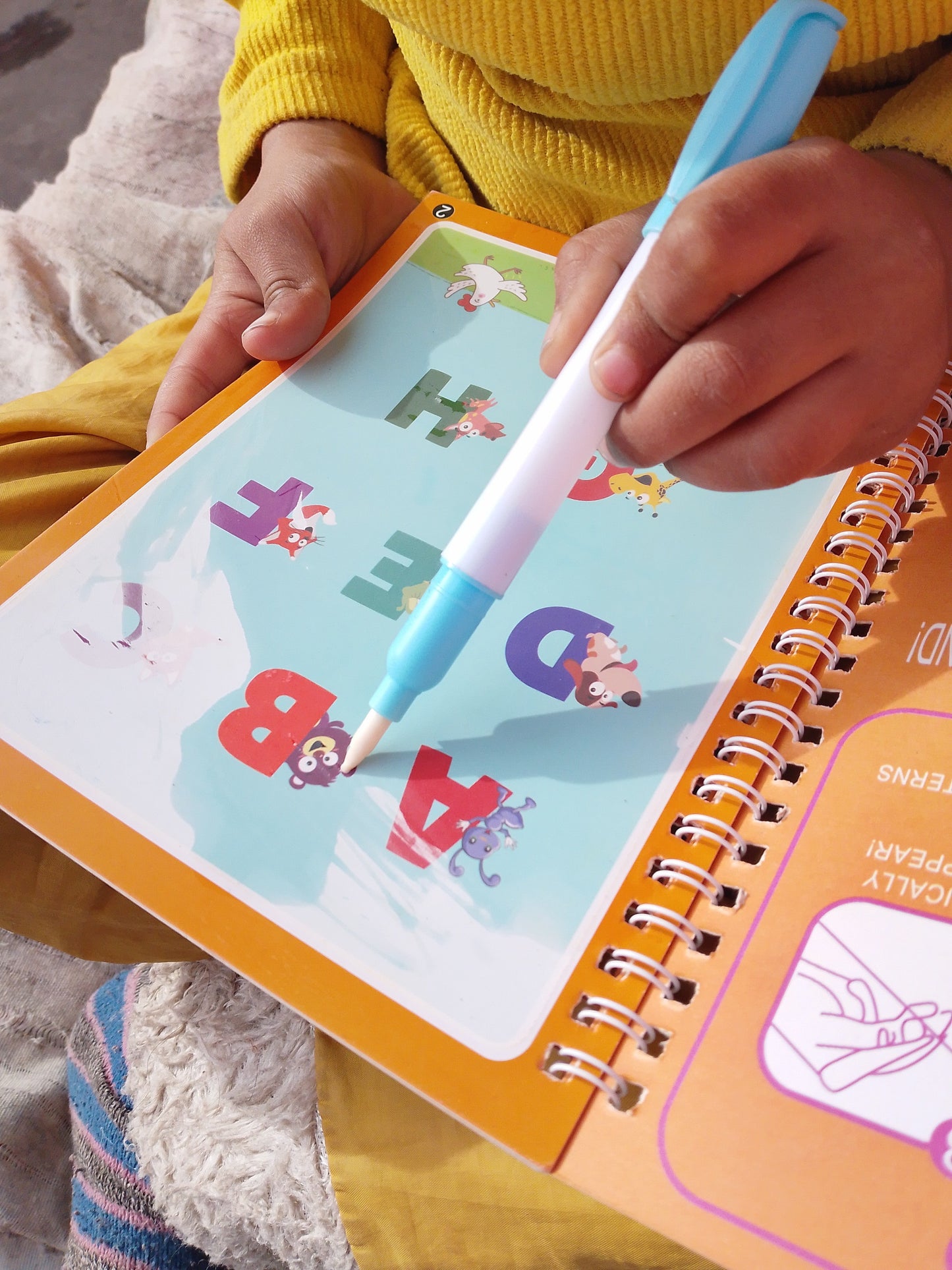 Magic Water Book, Water Drawing Book, Reusable Doddle Book with Pen for Kids