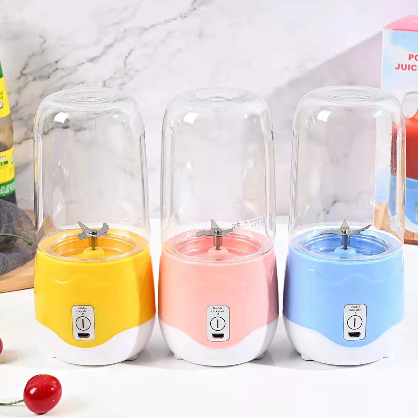 Juicer Cup Large Capacity Four Blades Fruit Mixing Machine